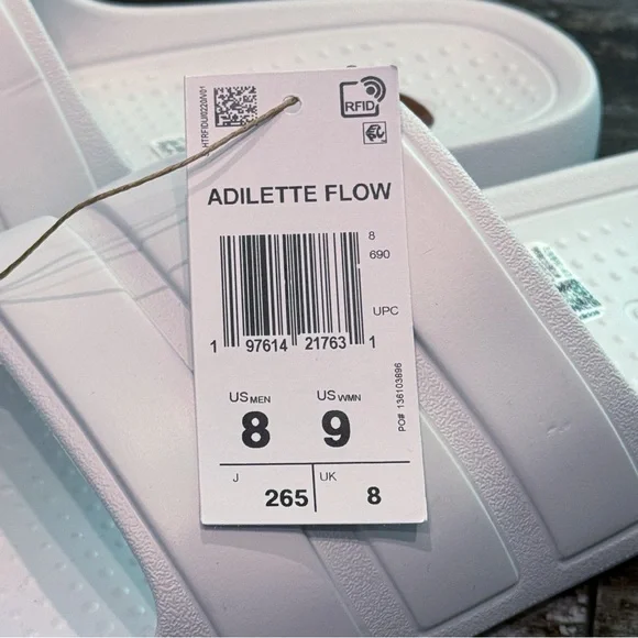 Adidas Unisex Adilette Flow Slide Sandal White Womens Size 9 Mens Size 8 NWT - Picture 5 of 13